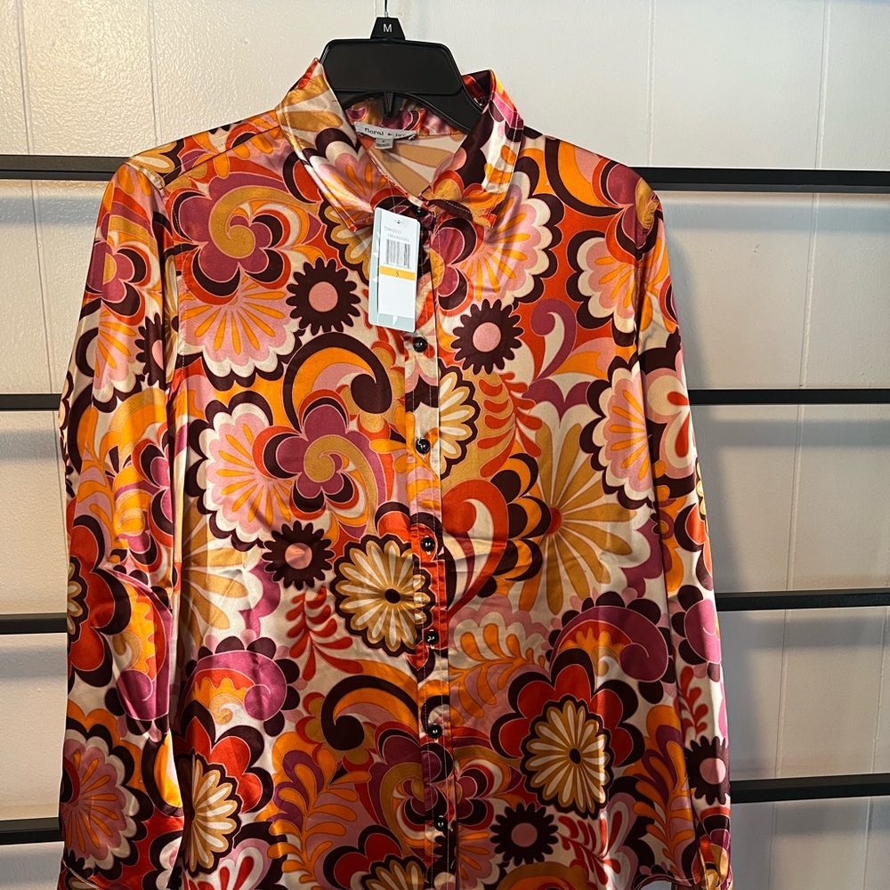 NEW floral & ivy, Women's Size Small Button Down Shirt, SUPER COLORFUL, A5